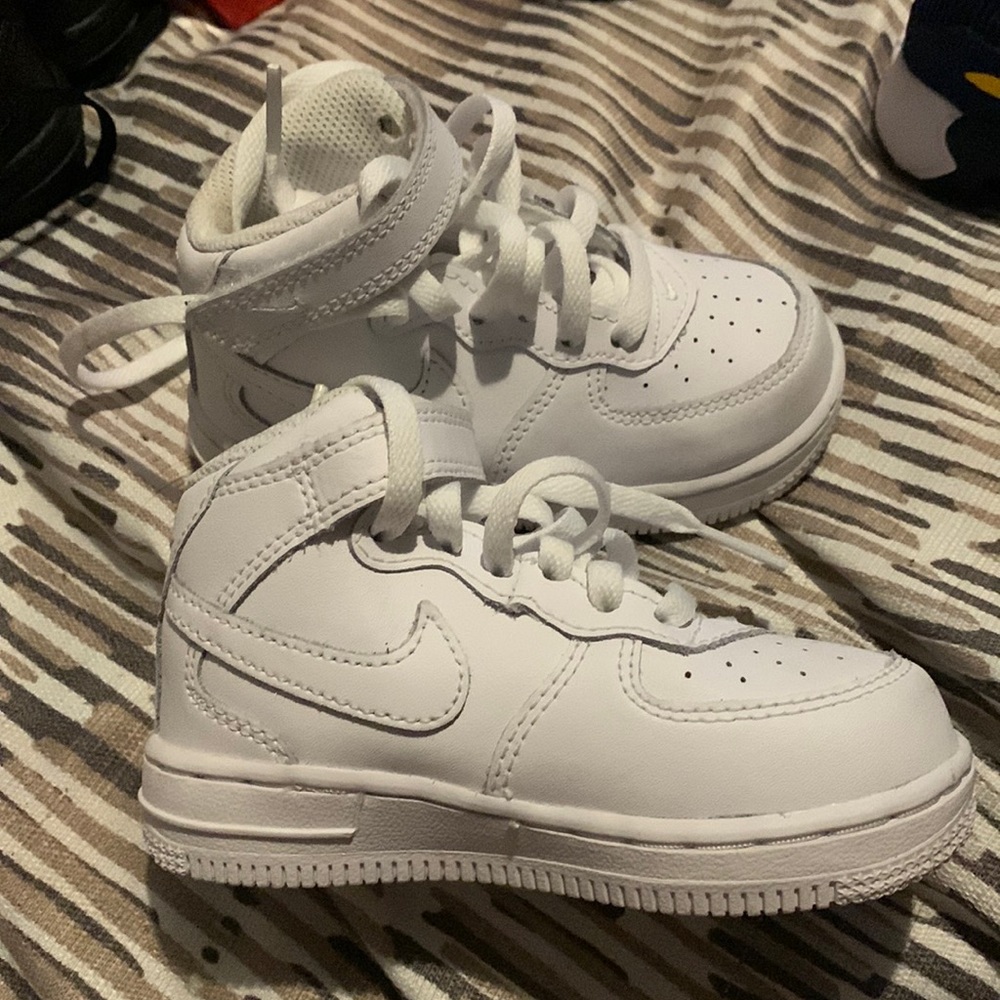 NIKE Air Force (new)